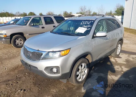 2012 Kia Sorento Lx z USA, uszkodzony, nr VIN 5XYKTCA69CG259167